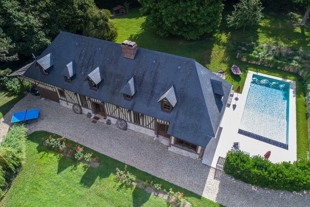 Maison Normande De Caractere A Colombages Saint-Hymer Exterior photo